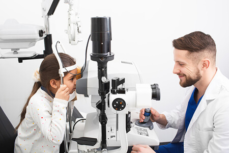 遠(yuǎn)視儲備告急，孩子還能吃糖嗎？沃瑞眼科來科普