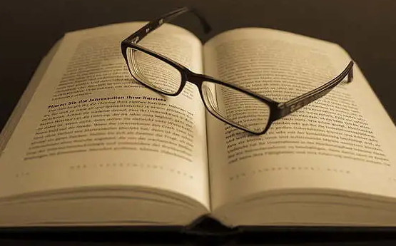 什么是微笑全飛秒近視手術(shù)？