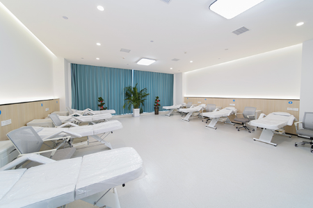 什么人易患干眼癥？沃瑞眼科專家?guī)闵疃冉庾x！